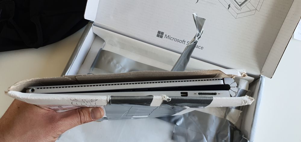 Andere Seite, selbstverständlich von mir geöffnet