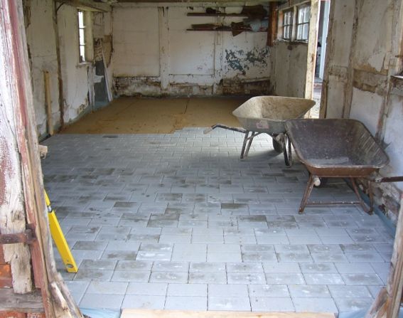 alte werkstatt 7.JPG