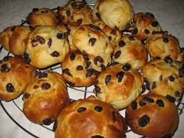 Rosinenbrötchen.jpg