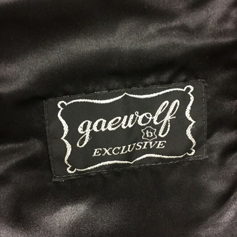 324124319944 --- 4.jpg